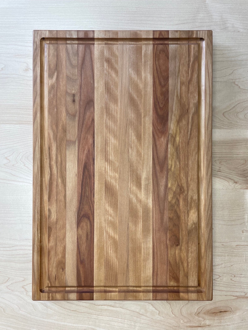 Wood Cutting Board with Walnut and White Ash